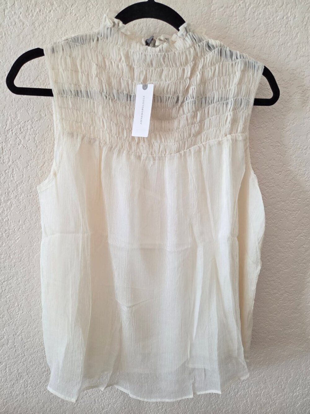 ANTHROPOLOGIE Sunday in Brooklyn White Smocked Sleeeless Top M